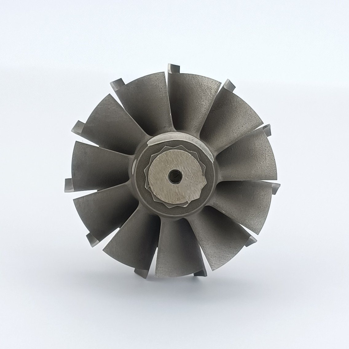 Turbo Turbine Wheel Shaft S200 Ind 70.1mm Exd 62.8mm Shaft Length 146mm